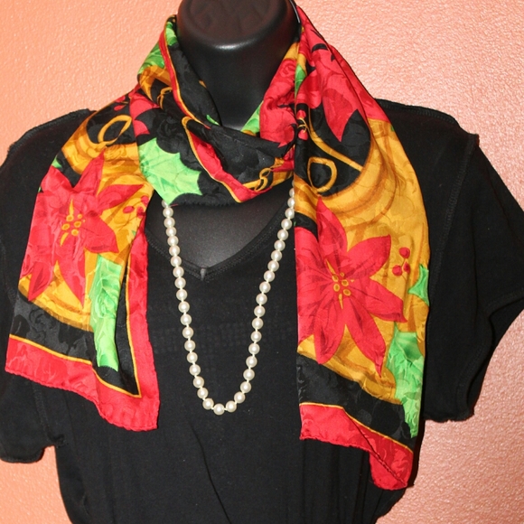 NA Accessories - SILK scarf Vibrant!  POINSETTIA Christmas red EUC
